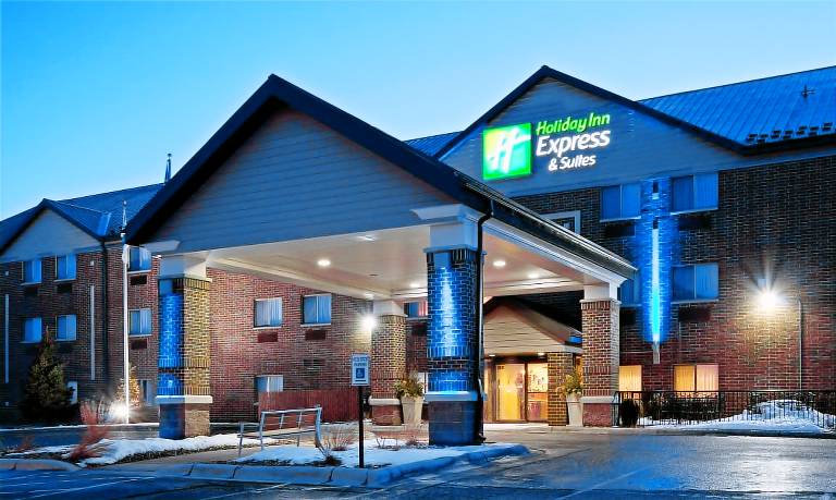 Holiday Inn Express Hotel & Suites St. Paul - Woodbury By IHG in Woodbury, MN