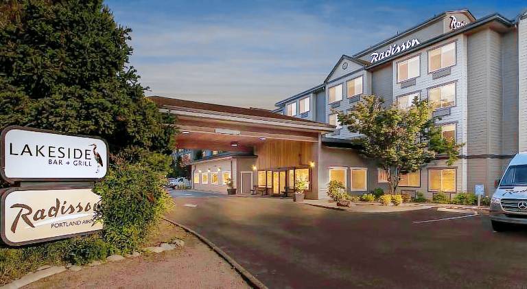 Radisson Hotel Portland Airport in Portland, OR