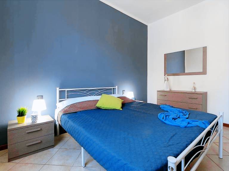 Rental apartment with 2 rooms for 5 persons — photo 4