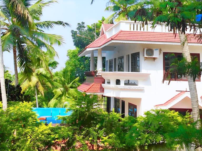 2000 m&sup2; Villa