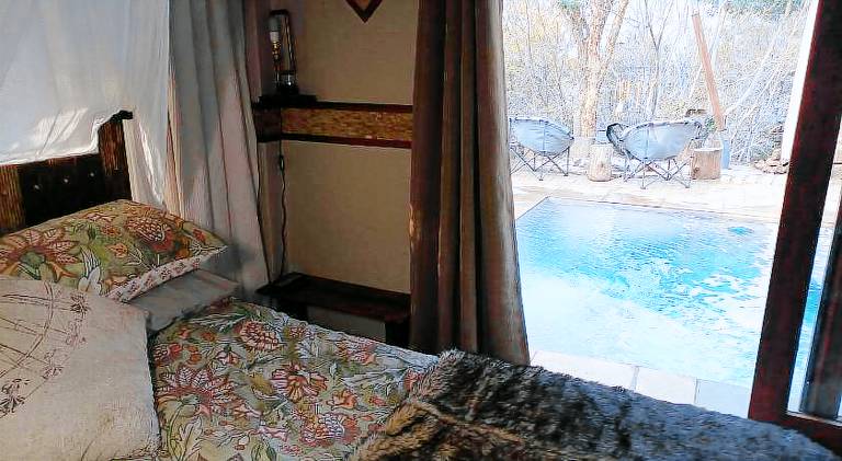 Lovely tent with garden, patio & pool | Perfect for remote work | Pets are welcome — photo 2