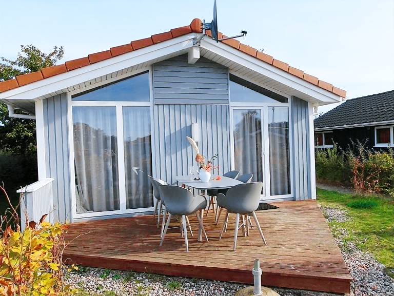 Ferienhaus "Selma" für 5 Personen und 4 Hunde. in Groemitz