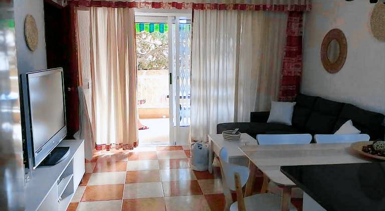 Holiday apartment with 2 rooms for 4 persons in Cartagena