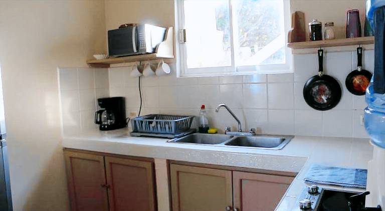 Lovely rental apartment with pool | Pets are welcome — photo 3