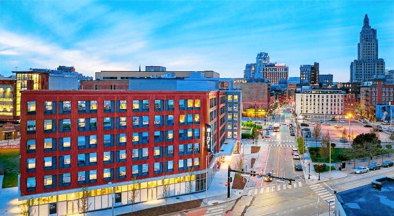 Aloft Providence Downtown in Rho