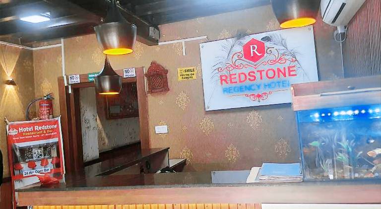 Redstone Regency Hotel — photo 5
