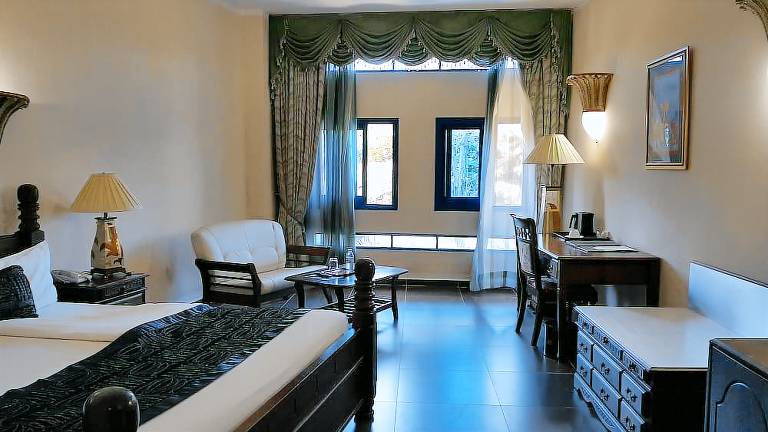 Resort  Entebbe