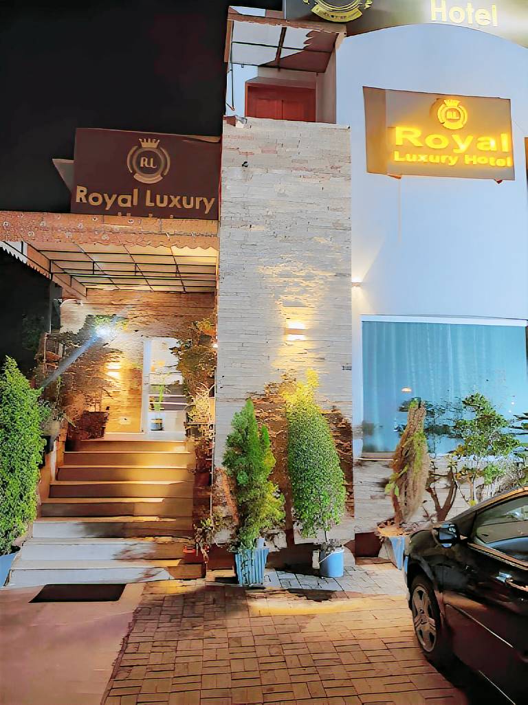 Hotel Royal Luxury