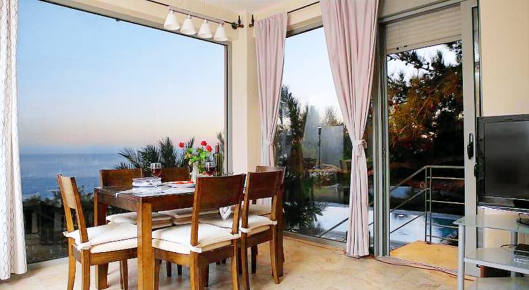 Villa with private pool, hot tub & BBQ — photo 2