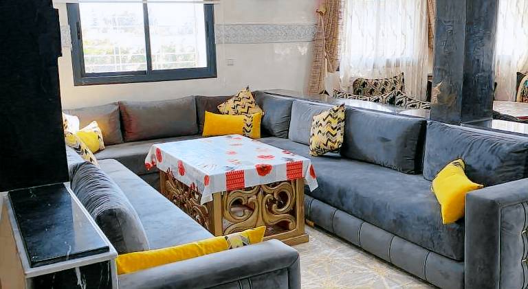 Rental apartment with pool in Meknes