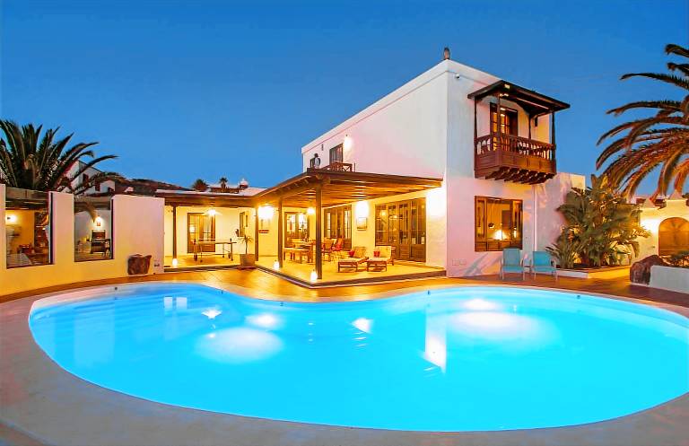 Villa  Yaiza