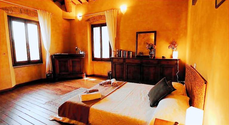 Apartment with 2 rooms for 5 persons in Prato