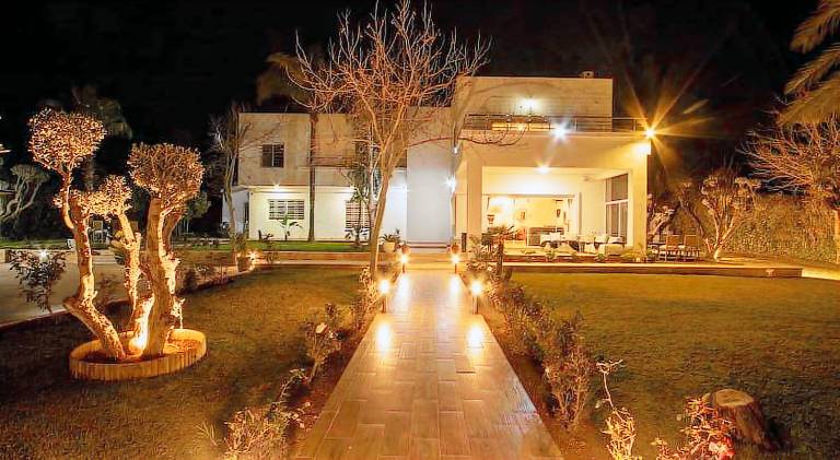 Villa with pool in Meknes