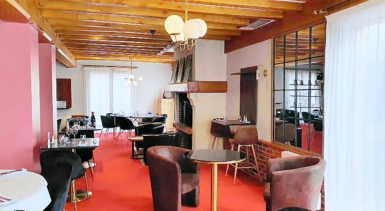 Hotel Restaurant La Paix La Robe et le Palais — photo 4