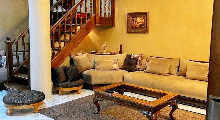 Villa with 4 rooms for 10 persons — photo 3