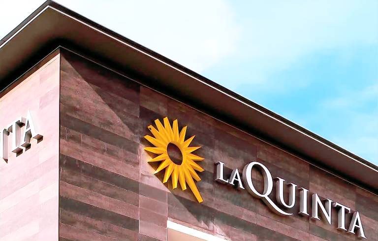 La Quinta Inn & Suites by Wyndham Centralia in Centralia, WA