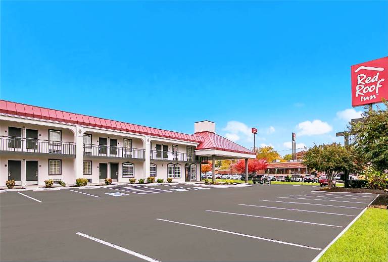 Red Roof Inn Knoxville North - Merchants Drive — photo 5
