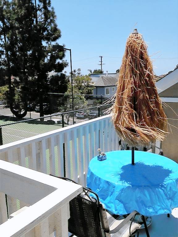 Condo  Surfside