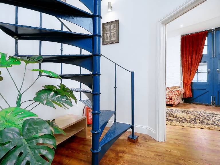 Cottage with 2 rooms for 4 persons — photo 4