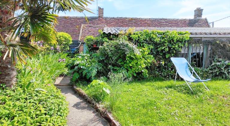 Rosemary Cottage in Sens