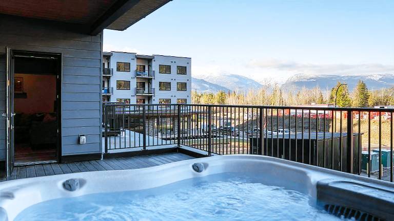 Condo  Revelstoke