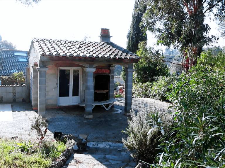 House with garden, grill & terrace — photo 4