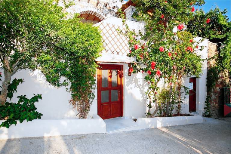 House  Naxos