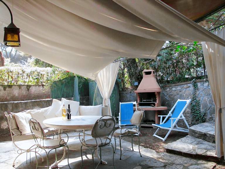 Apartment with grill, yard & patio | Next to the beach | Pets are welcome — photo 5