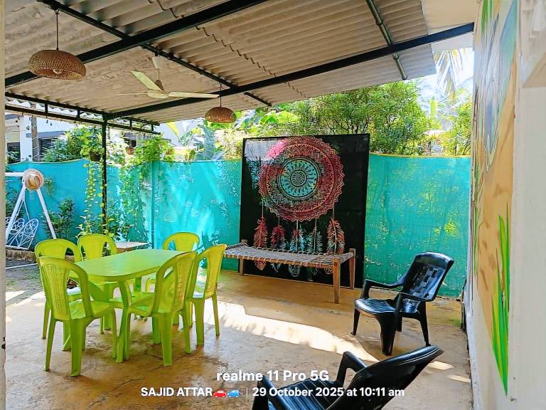 Villa with barbecue & garden — photo 3