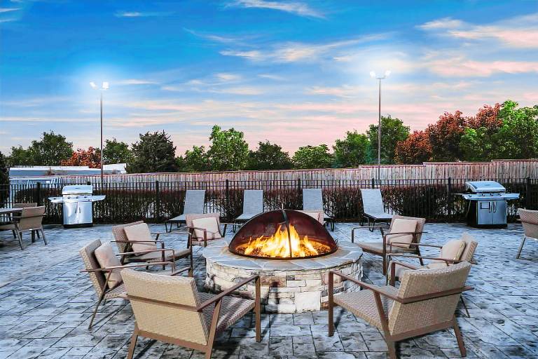 La Quinta Inn & Suites by Wyndham Chattanooga-Hamilton Place — photo 5
