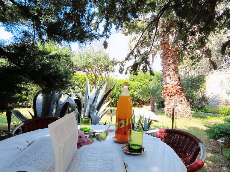Pleasant rental apartment with grill & terrace | Next to the beach | Pet-friendly — photo 2
