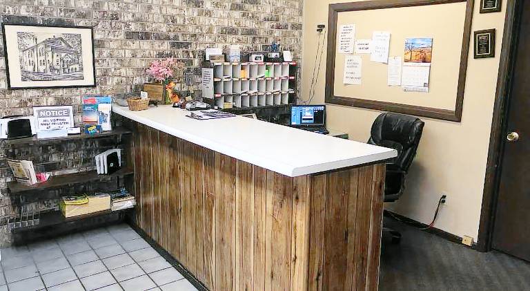 Budget Host Village Inn — photo 2