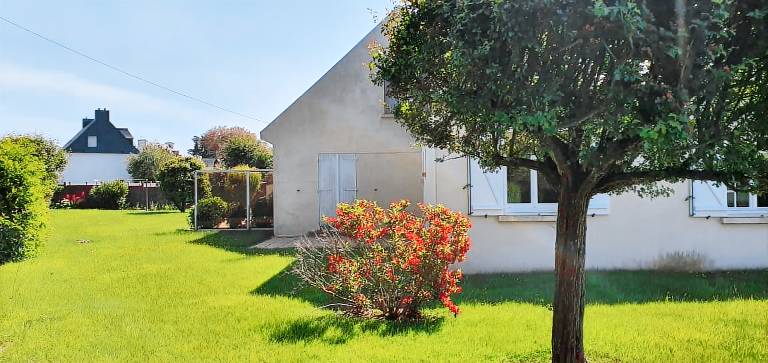 Family-friendly villa with BBQ, garden & patio | Nature view | Pet-friendly — photo 4