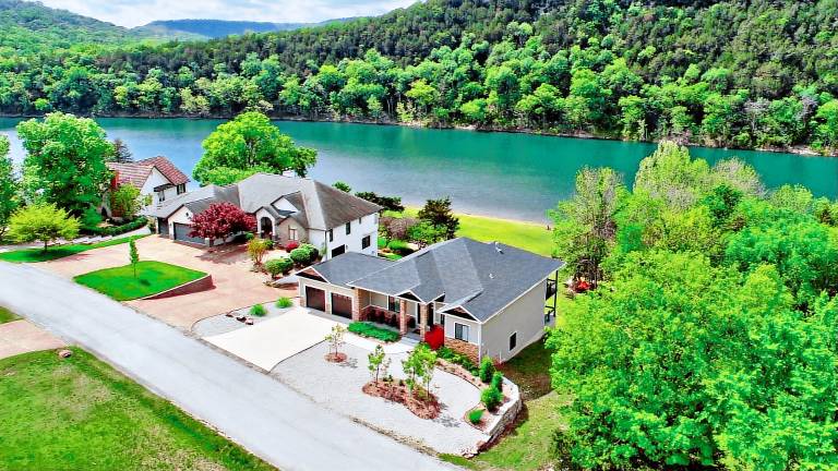 House Holiday Island