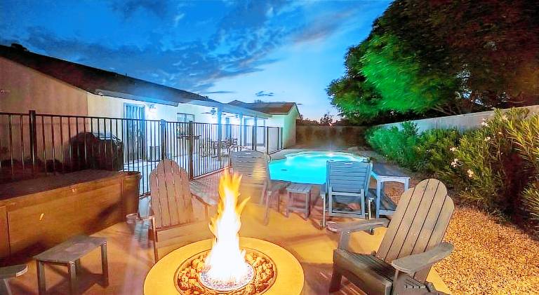 House with pool in Yuma, AZ