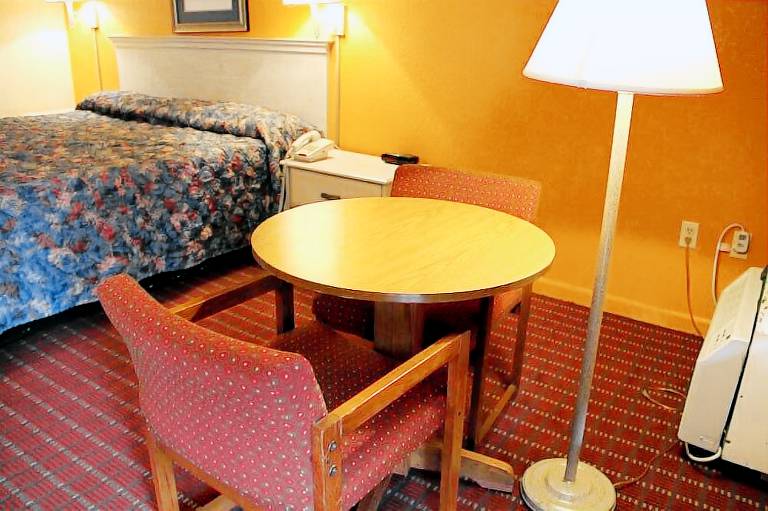 Motel  Cranbury Township