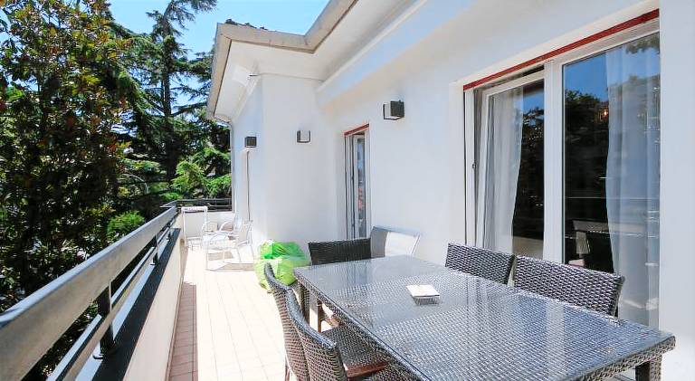 Charming holiday apartment with barbecue, yard & terrace | Close to the beach | Pets are welcome — photo 4