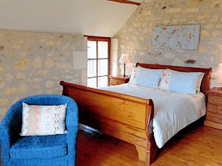 Child-friendly charming house with yard, pool & barbeque | Pet-friendly — photo 2