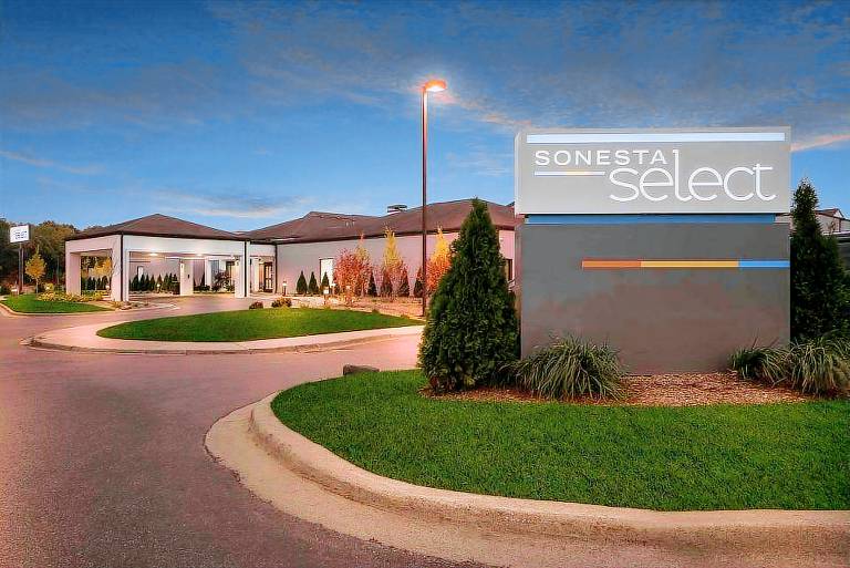 Sonesta Select Detroit auburn hills — photo 2