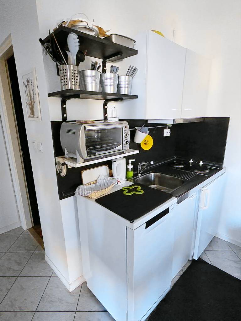 Rental apartment with garden, grill & terrace | Sea view — photo 3