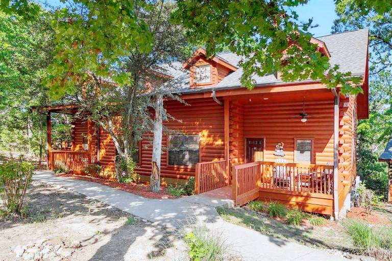 Cabin  Hollister