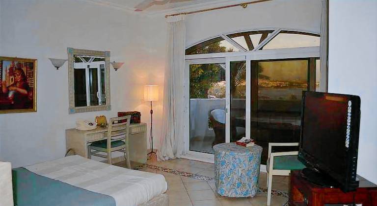 Villa with jacuzzi & pool | Next to the beach | Pets allowed — photo 2