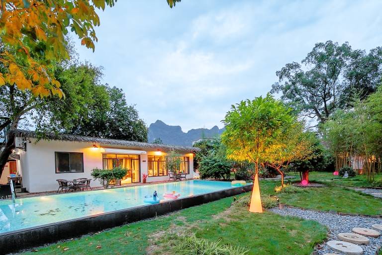 Beautiful vacation home with hot tub, barbecue & garden | Perfect for remote work | Pets are welcome — photo 4