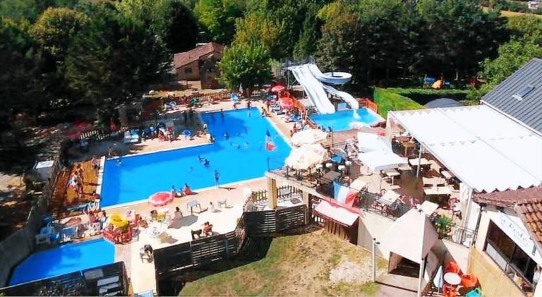 Camping LE PIGEONNIER in Gaillard