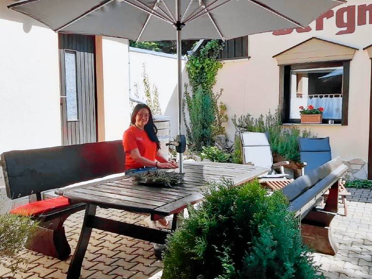 Vacation home with BBQ, terrace & garden | Nature view | Pets allowed — photo 4