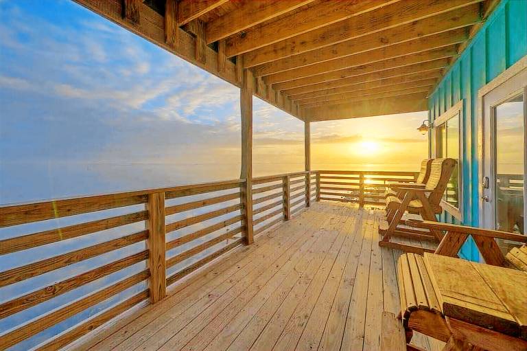 Cabin Flour Bluff