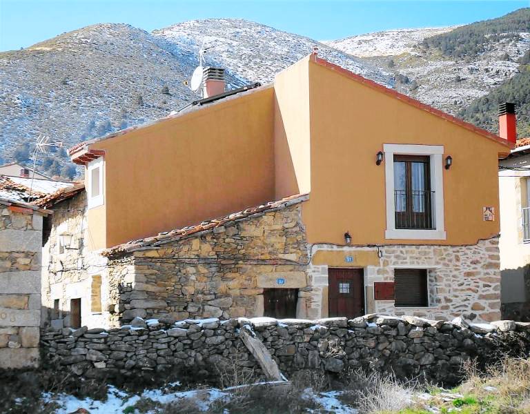 Casa Losar de la Vera