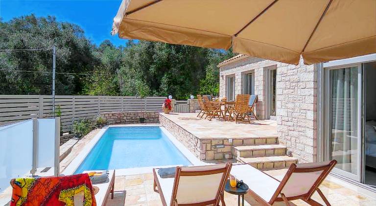 Villa with terrace, garden & private pool | Suitable for remote work — photo 5