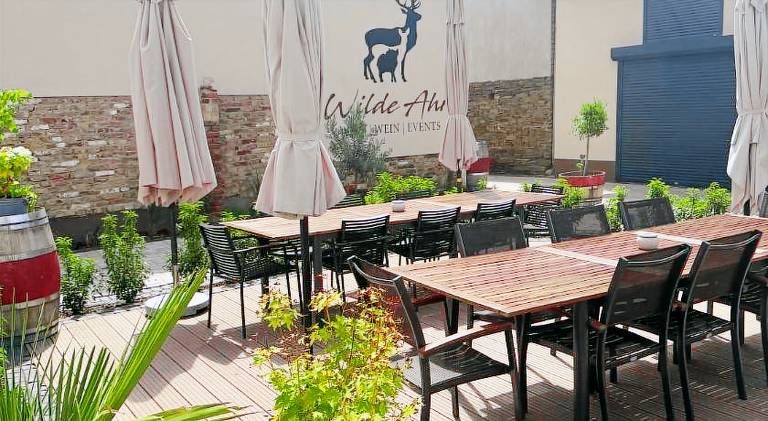 Holiday apartment with terrace, garden & barbecue — photo 4