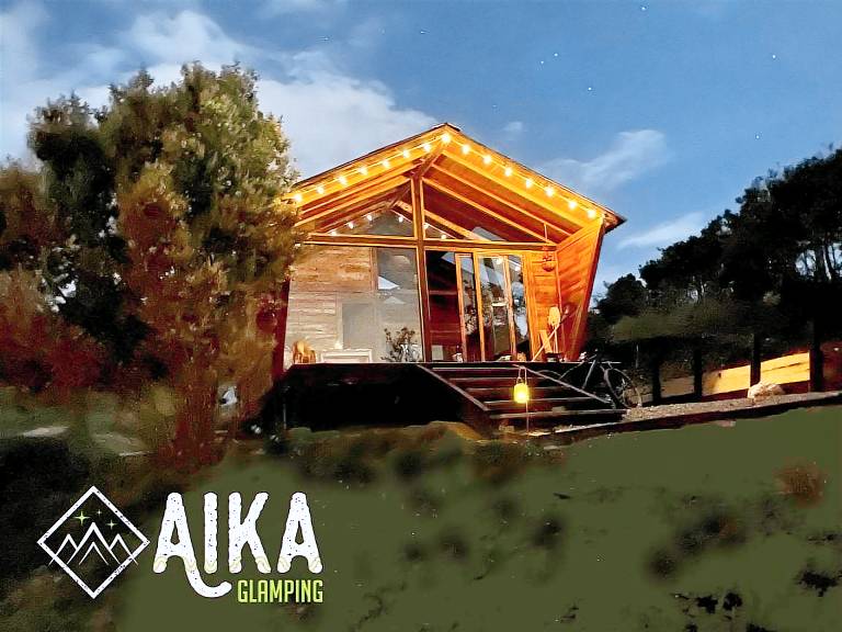 Colombian Cabin makes for a Stunning Rural Retreat in Bogotá